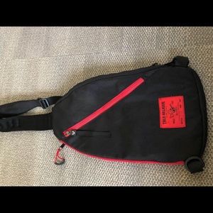 True religion cross body